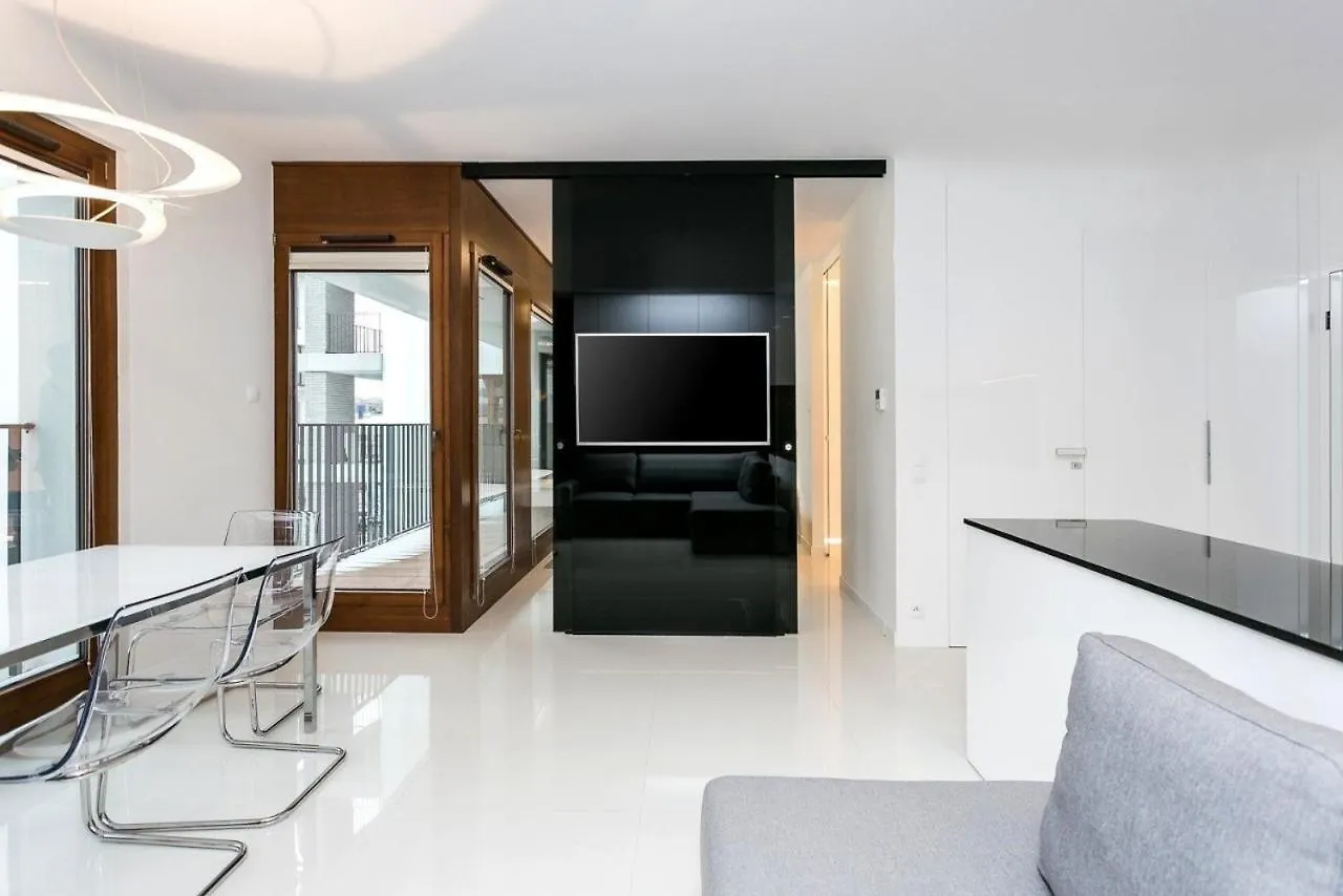 Moko City Apartments Warsaw