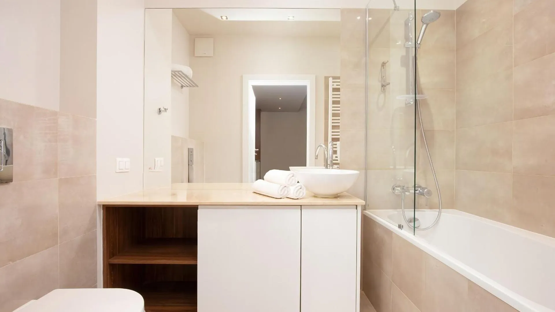 Moko City Apartments Warsaw Poland